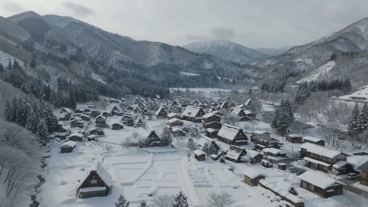 Shirakawa-go, three stars in the 2015 Michelin Green Guide — the gassho-style houses of Ogimachi